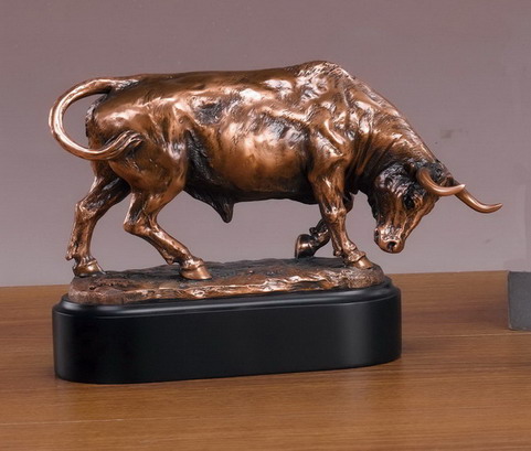 Bull Resin Trophy