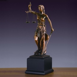 [54262] Lady Justice